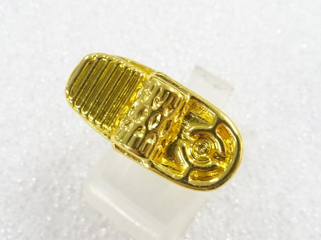 Ring (size 13)